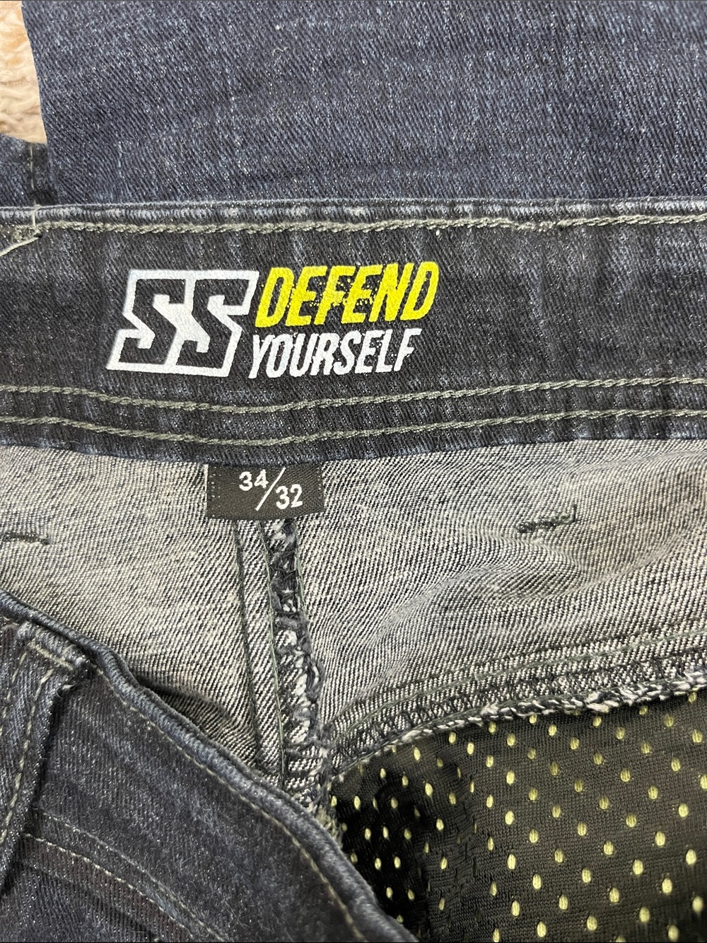SS Defend Yourself Moto Biker Motorcycle Knee Pads Armored Denim Jeans 34x32 - Picture 9 of 10